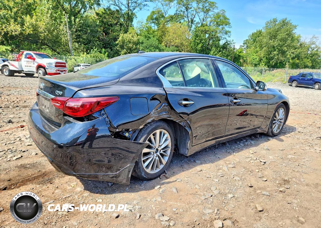 2024 Infiniti Q50 Luxe VIN:JN1EV7BR6RM632277 - 3
