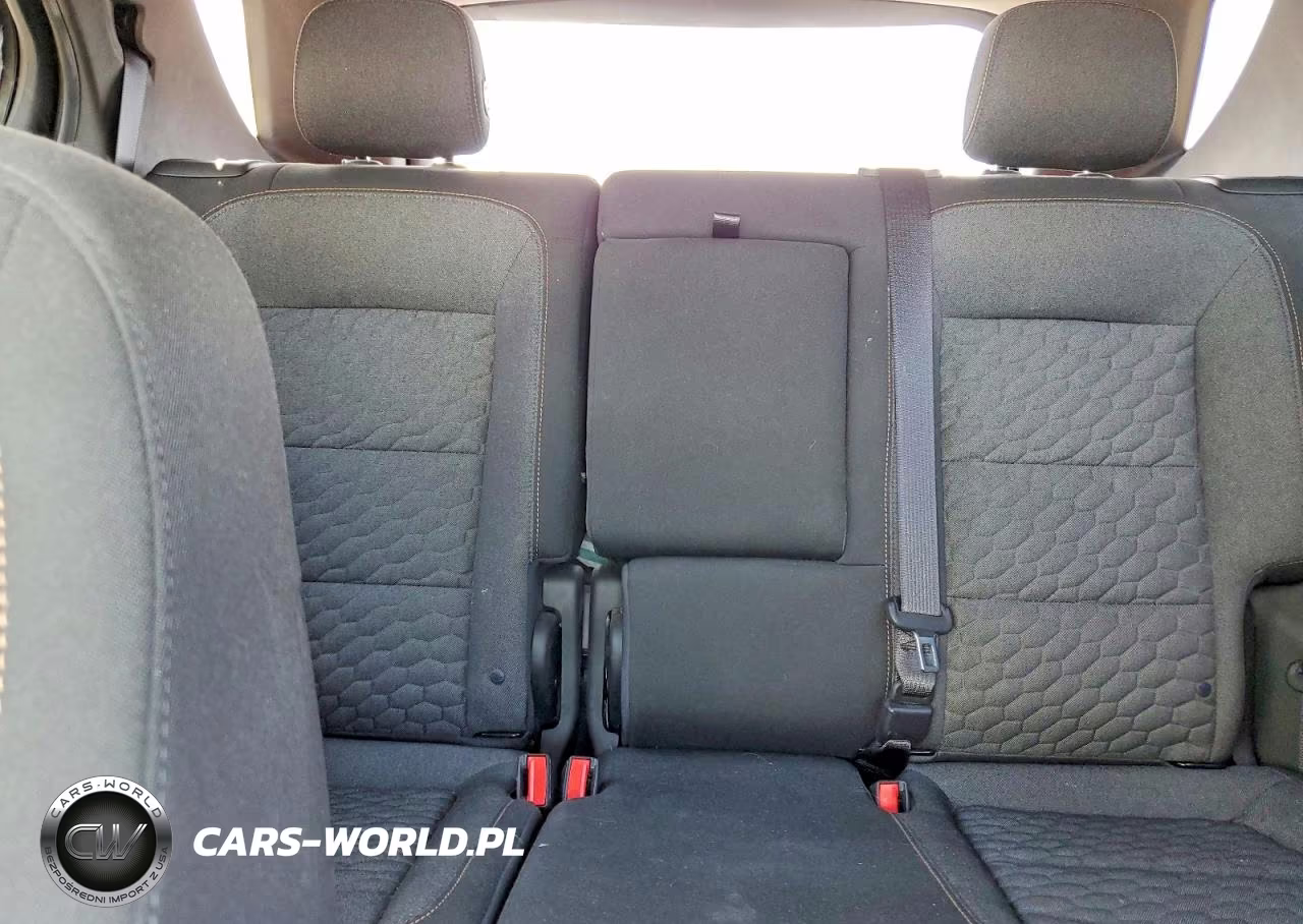 2019 Chevrolet Equinox Lt VIN:3GNAXJEV4KS618578 - 10