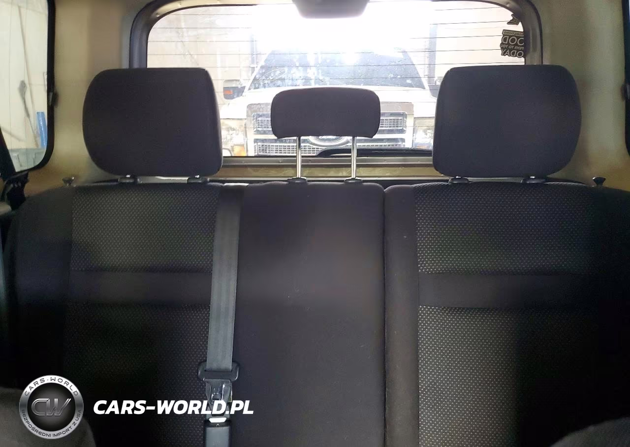 2005 Scion Xb Base VIN:JTLKT324954022083 - 10
