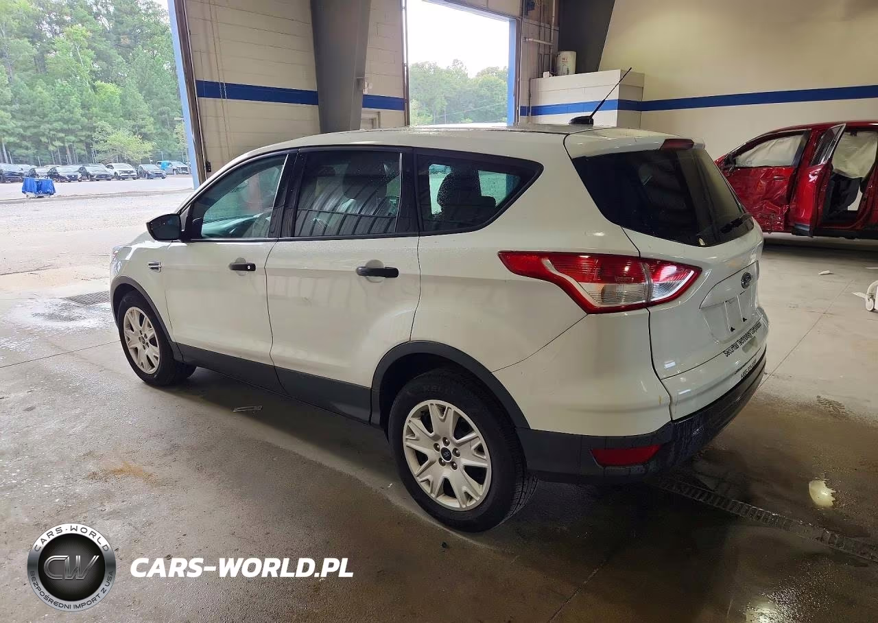 2015 Ford Escape S VIN:1FMCU0F73FUC28013 - 2