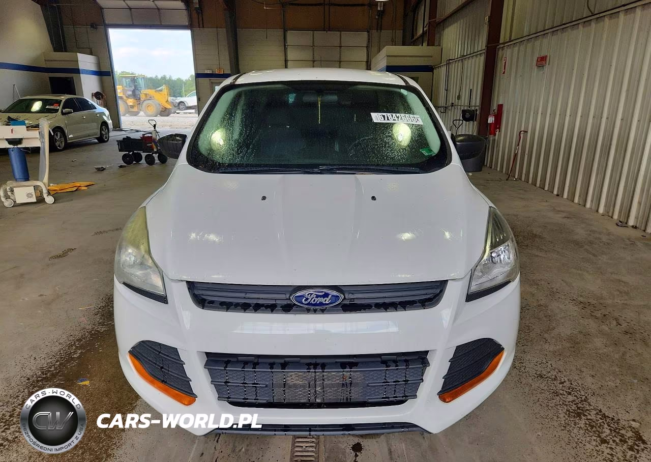 2015 Ford Escape S VIN:1FMCU0F73FUC28013 - 5