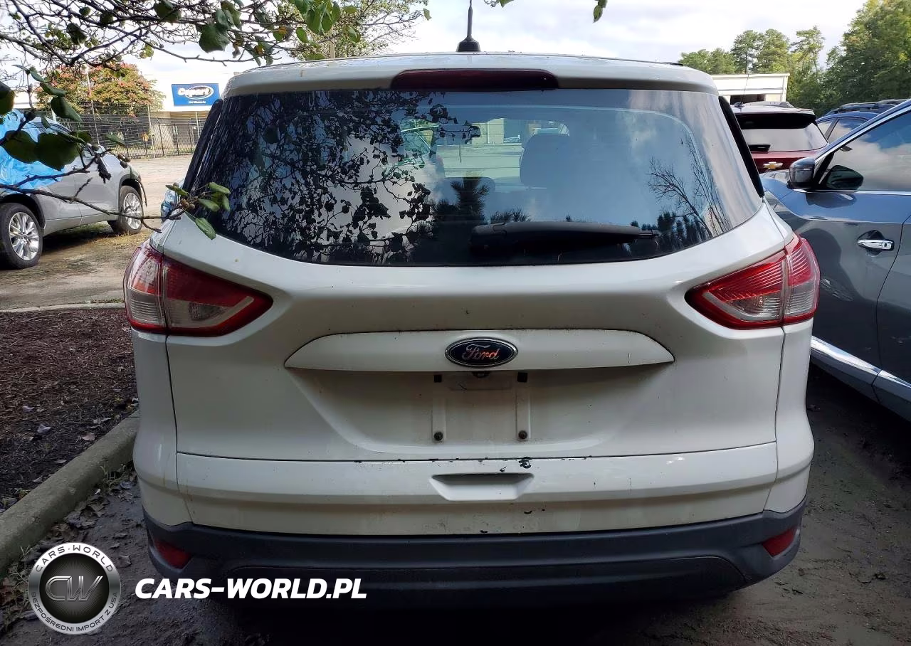 2015 Ford Escape S VIN:1FMCU0F73FUC28013 - 6