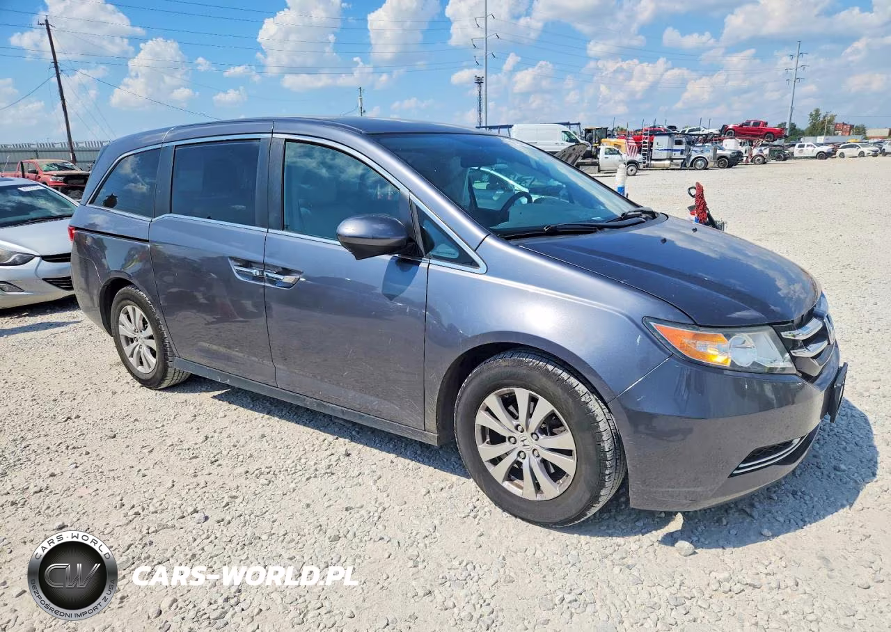 2016 Honda Odyssey Se VIN:5FNRL5H38GB129044 - 4