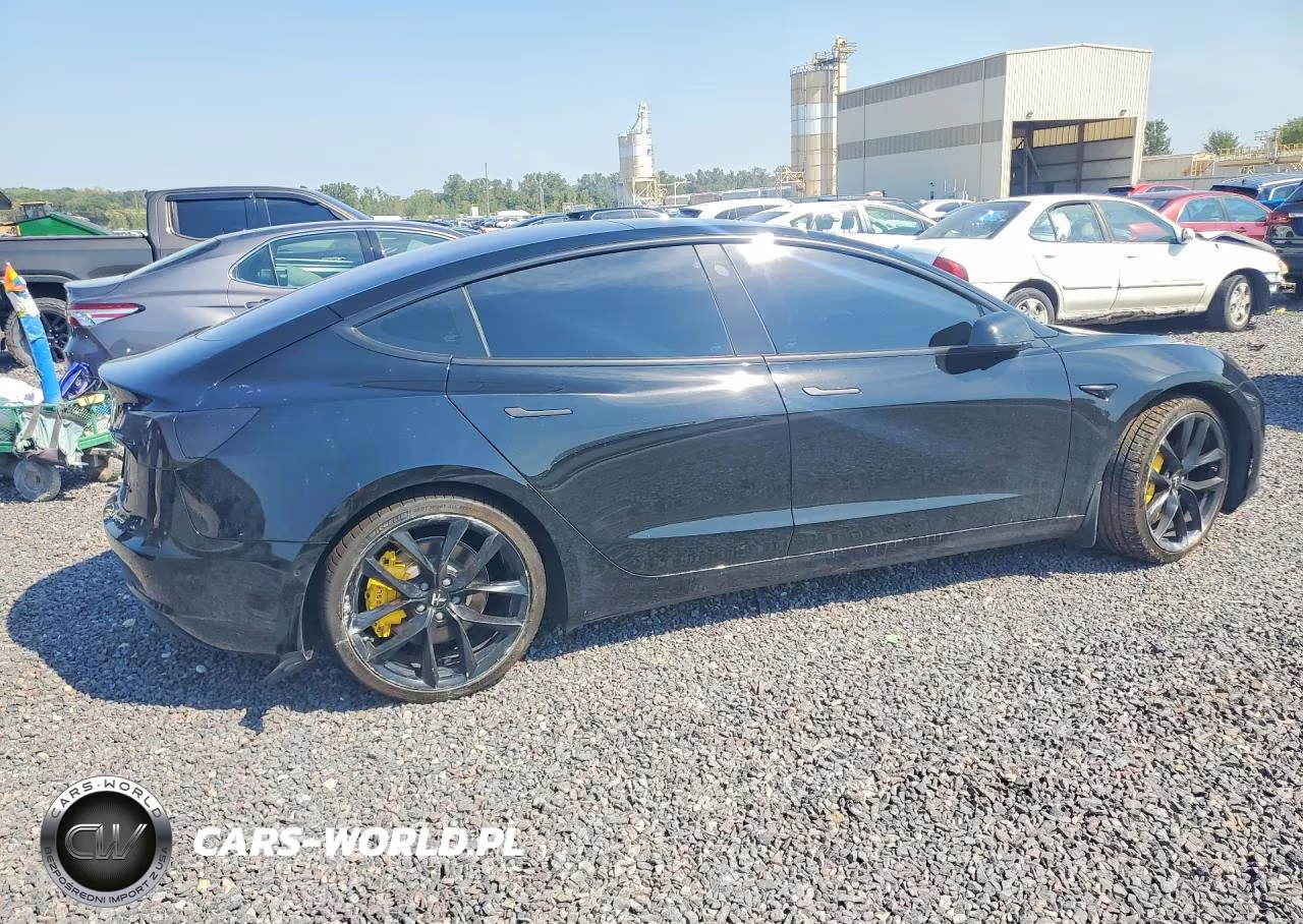 2019 Tesla Model 3 VIN:5YJ3E1EBXKF208566 - 3