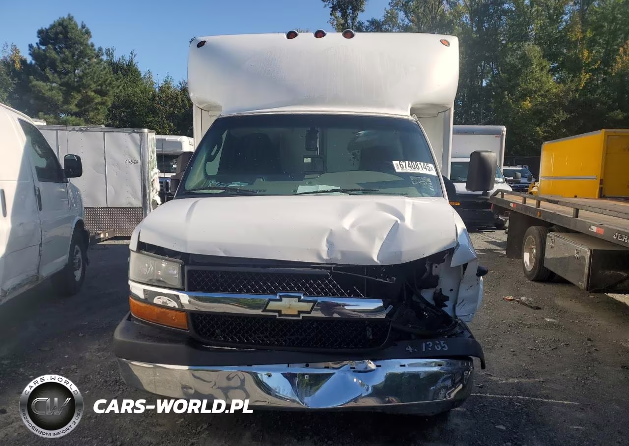 2020 Chevrolet Express G3 - Trucks VIN:1HA3GTCG7LN007419 - 5