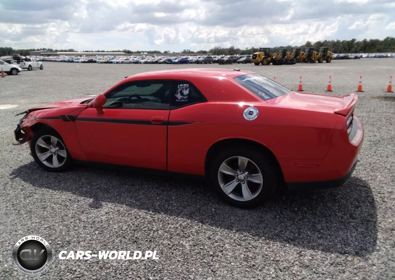 2018 Dodge Challenger Sxt VIN:2C3CDZAG7JH314456 - 2