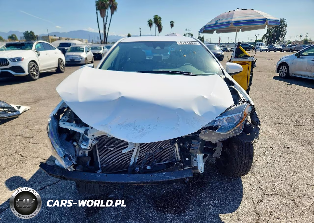 2017 Toyota Corolla Le VIN:2T1BURHE6HC753647 - 5