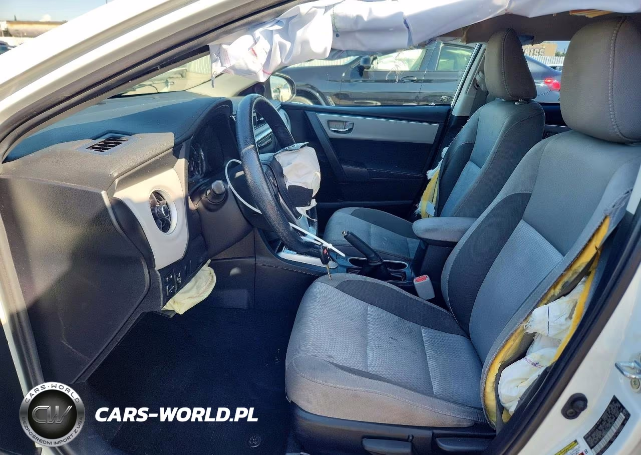 2017 Toyota Corolla Le VIN:2T1BURHE6HC753647 - 7
