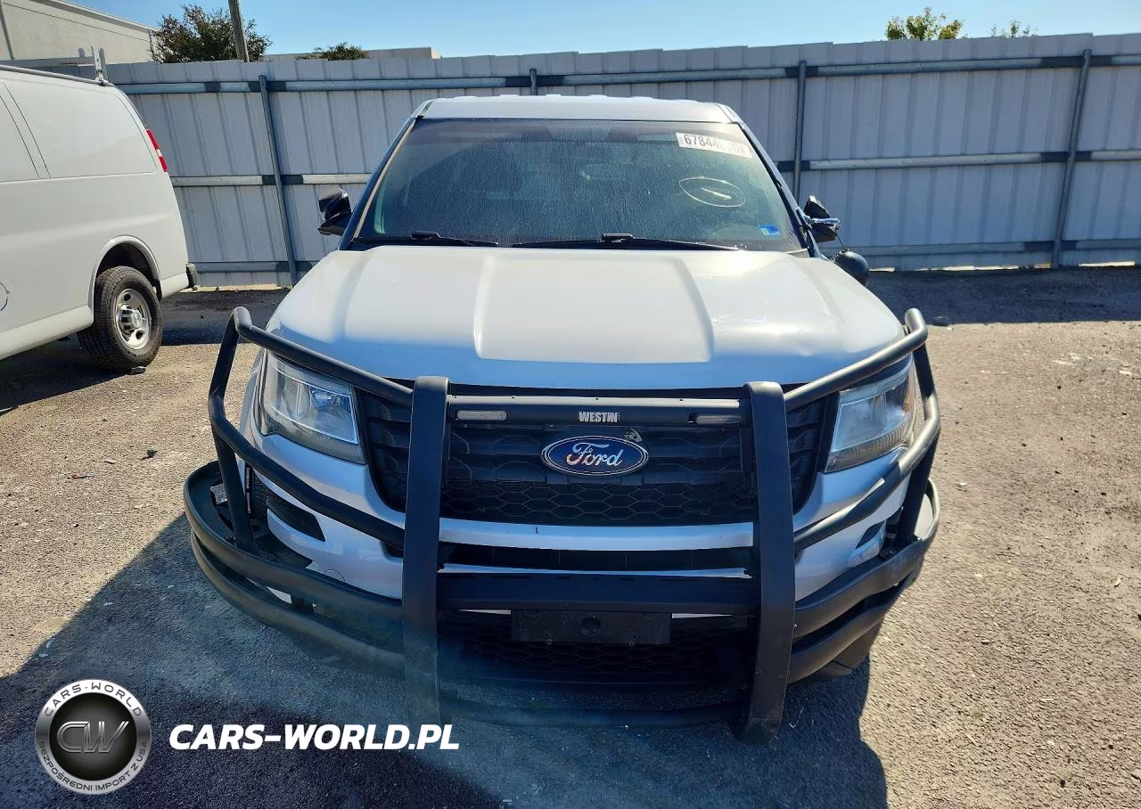 2018 Ford Explorer Police Interceptor VIN:1FM5K8AR1JGB46441 - 5