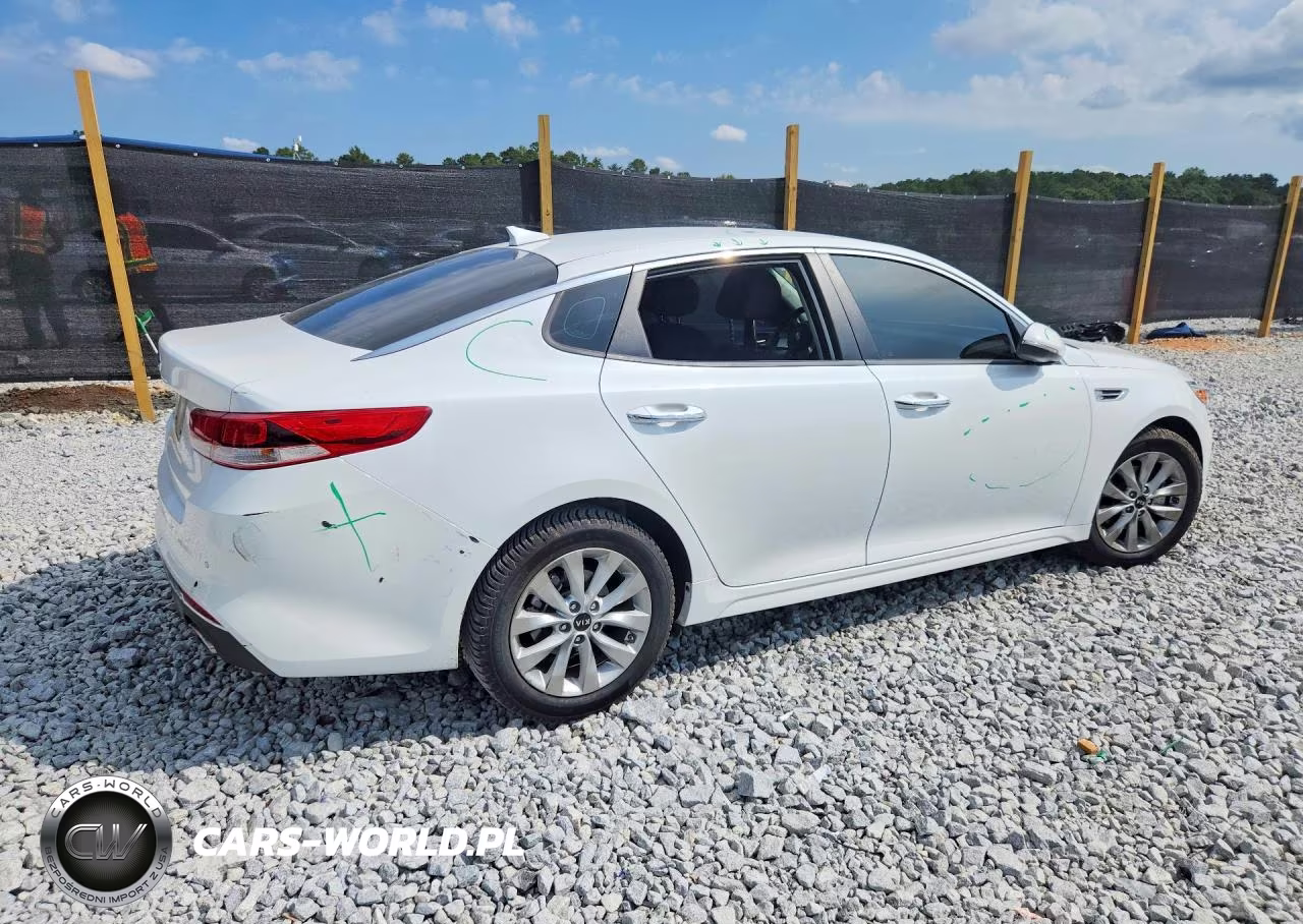 2018 Kia Optima Lx VIN:5XXGT4L32JG268664 - 3