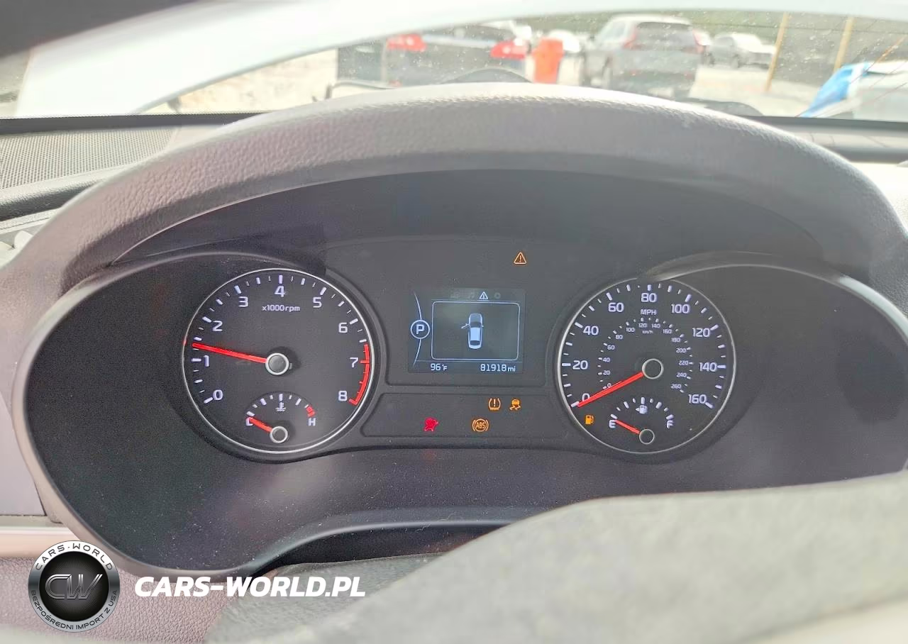 2018 Kia Optima Lx VIN:5XXGT4L32JG268664 - 9