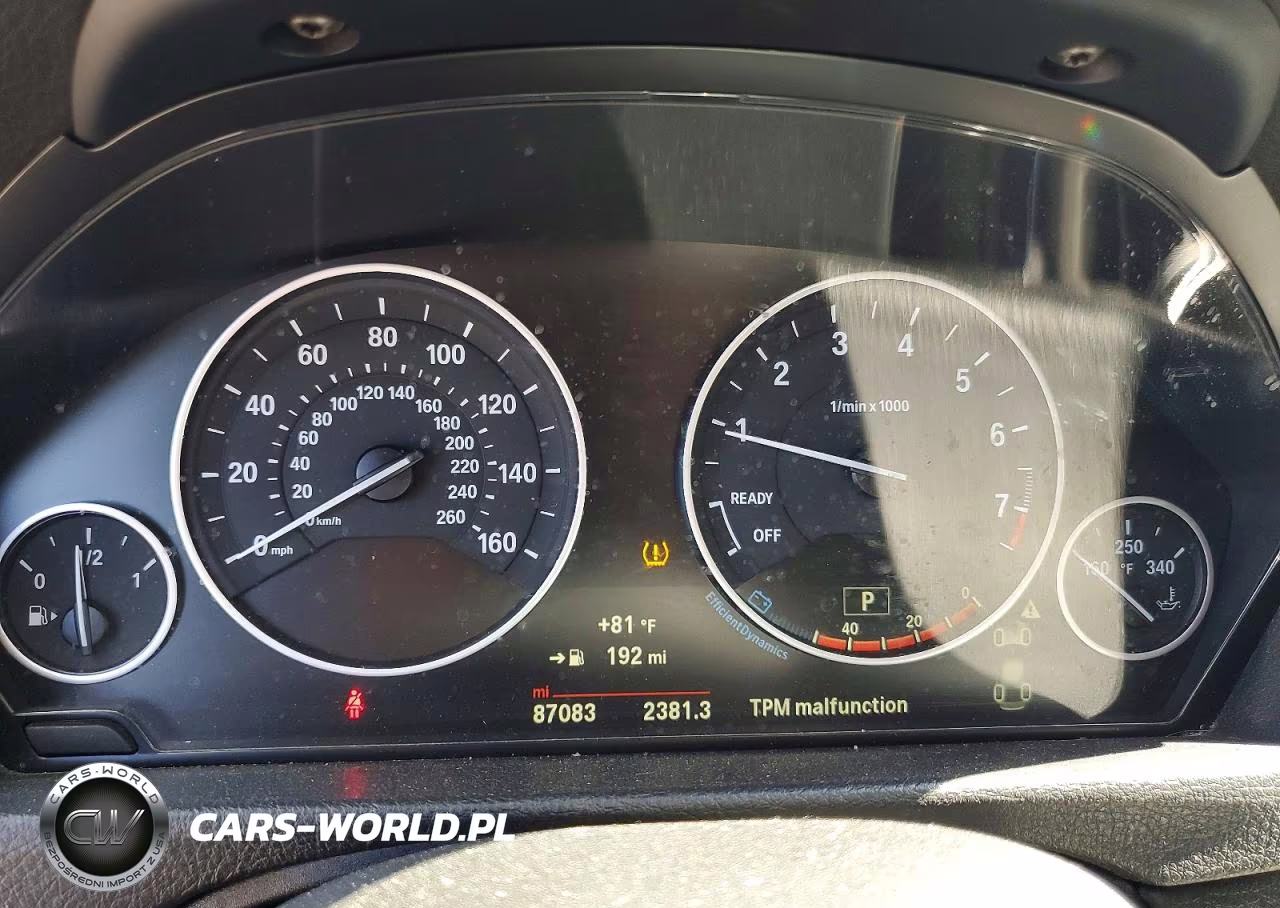 2018 BMW 320 Xi VIN:WBA8E5G5XJNV02972 - 9