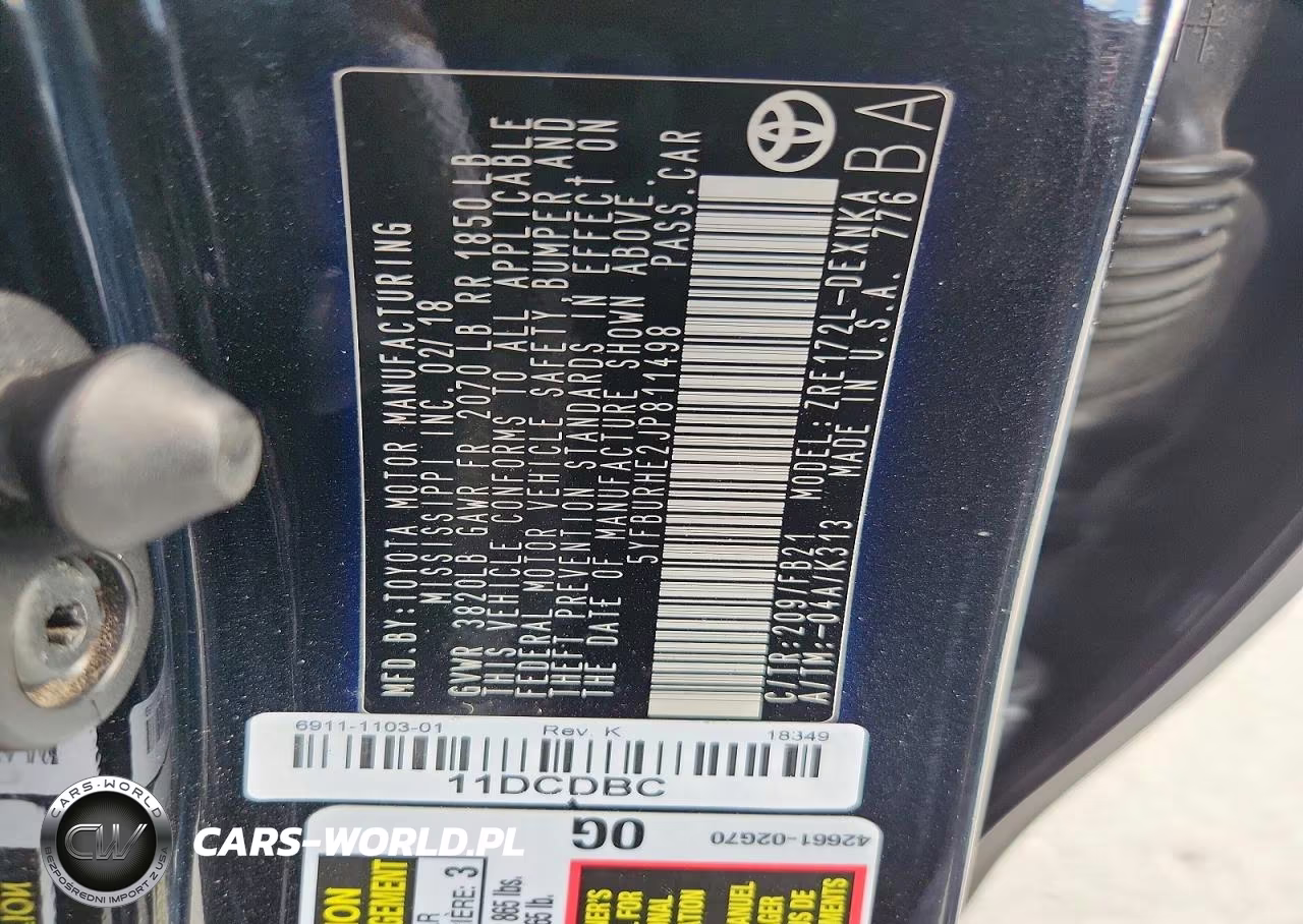2018 Toyota Corolla Le VIN:5YFBURHE2JP811498 - 12