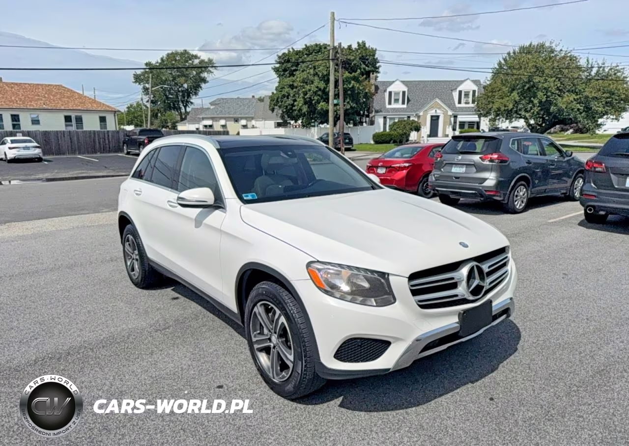 2016 Mercedes-Benz Glc 300 4Matic – zdjęcie 1 z 10