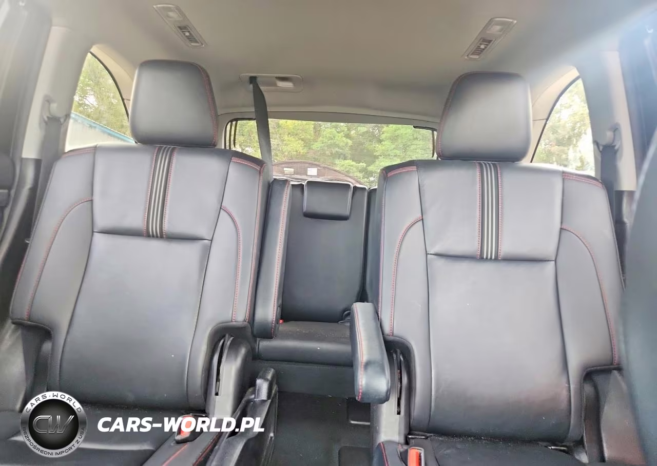 2019 Toyota Highlander Se VIN:5TDKZRFH3KS340226 - 10