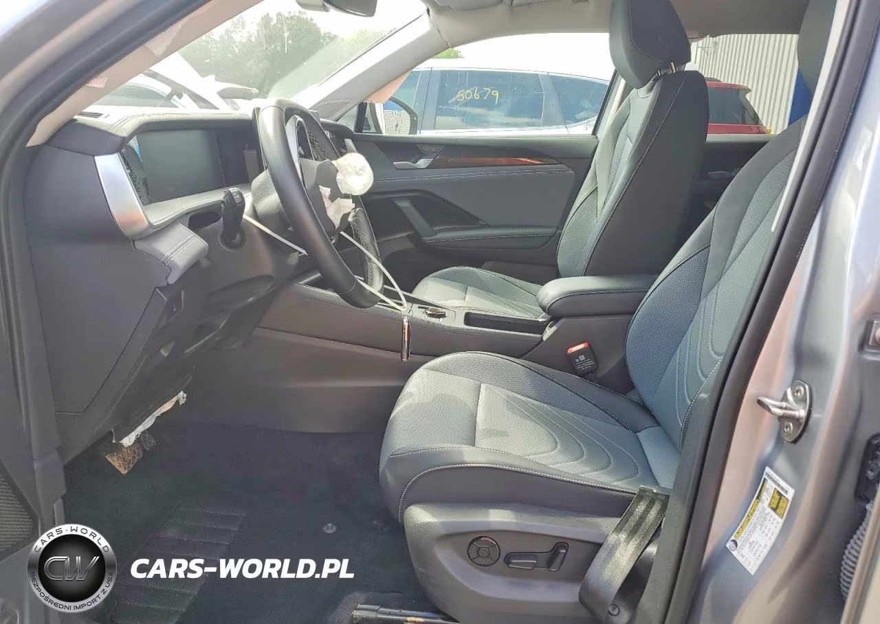 2025 Volkswagen Tiguan Se VIN:3VVER7RM4SM030131 - 7