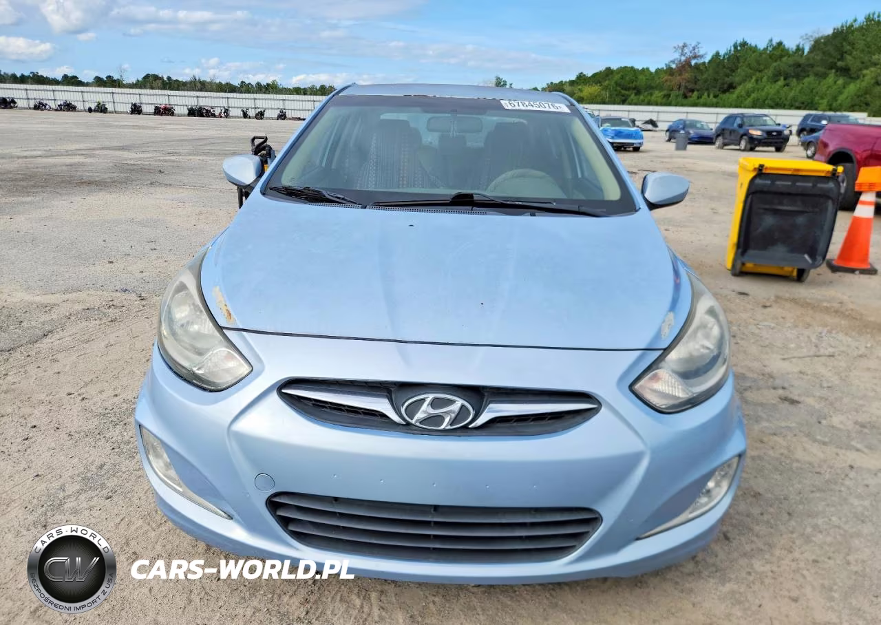 2013 Hyundai Accent Gls VIN:KMHCU4AE0DU475905 - 5