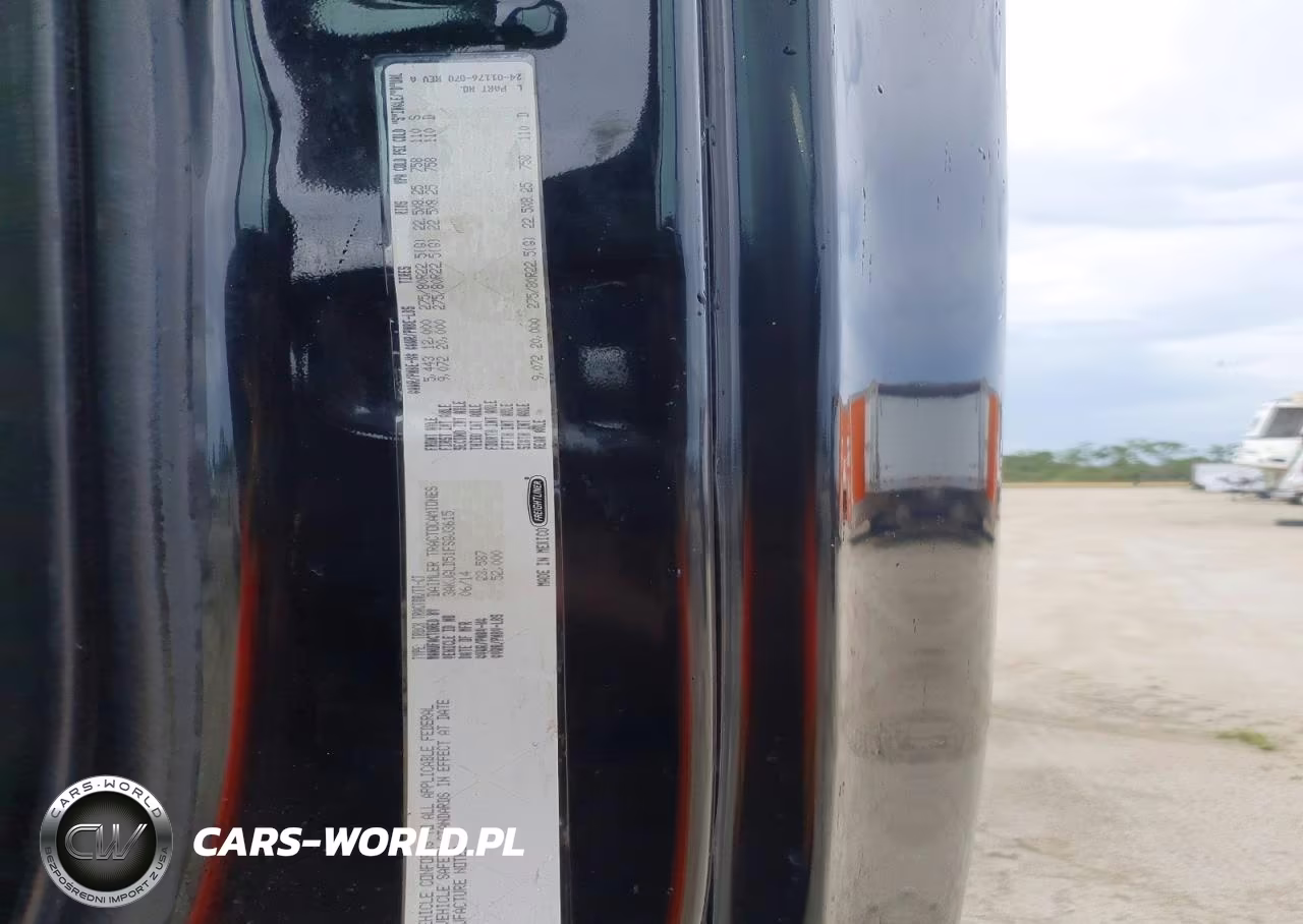2015 Freightliner Cascadia Semi Truck VIN:3AKJGLD51FSJ3616 - 12