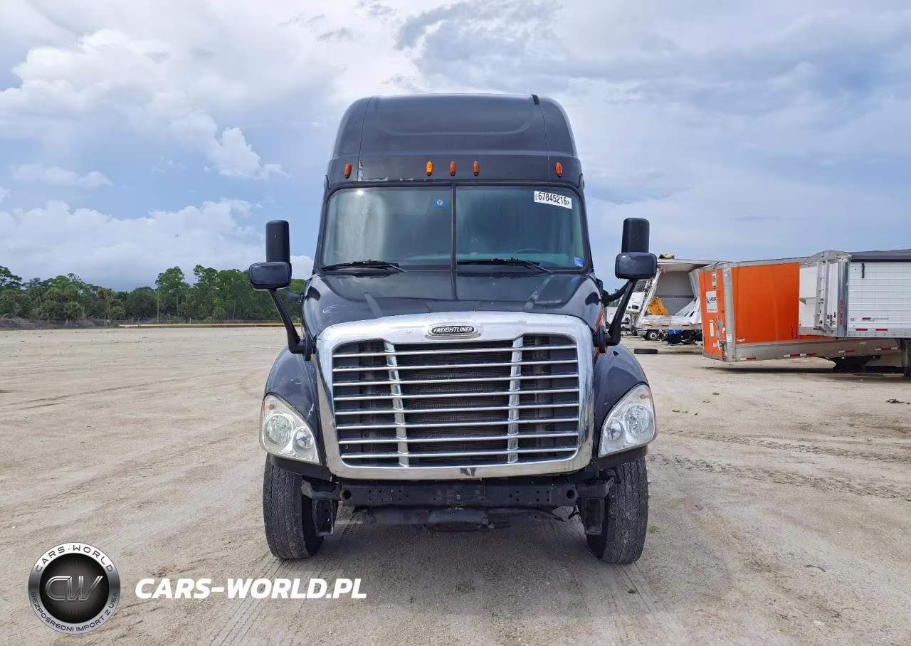 2015 Freightliner Cascadia Semi Truck VIN:3AKJGLD51FSJ3616 - 5