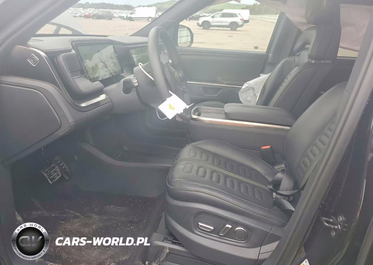 2026 Rivian R1S Adventure VIN:7PDSGGBA6TN091939 - 7