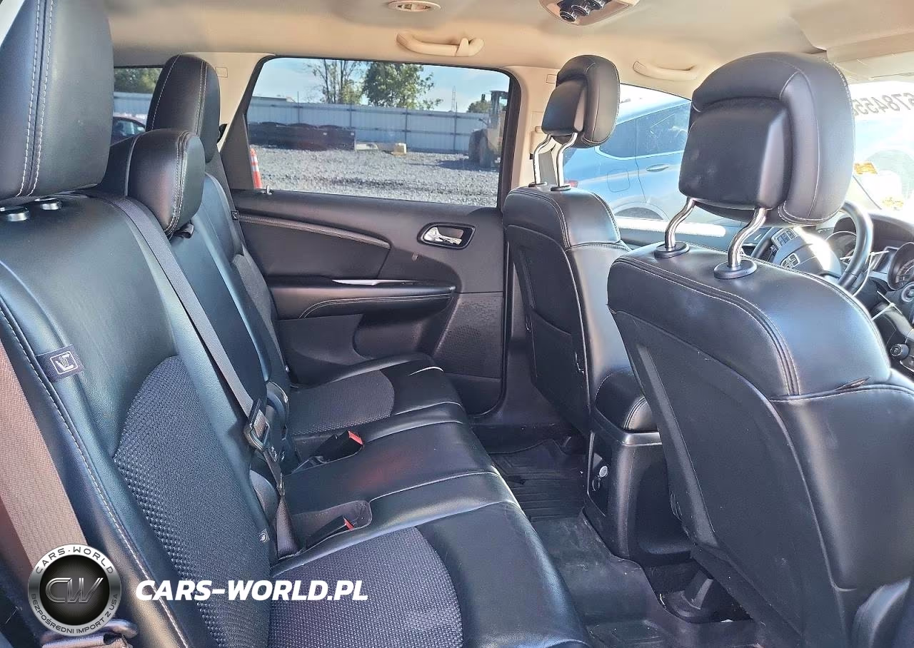 2015 Dodge Journey Crossroad VIN:3C4PDCGBXFT727590 - 11