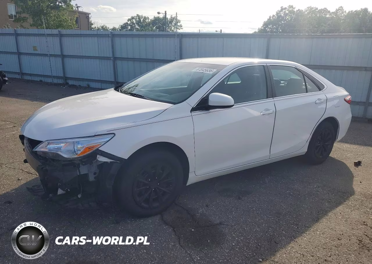 2017 Toyota Camry Le VIN:4T1BF1FK4HU307483 - 1