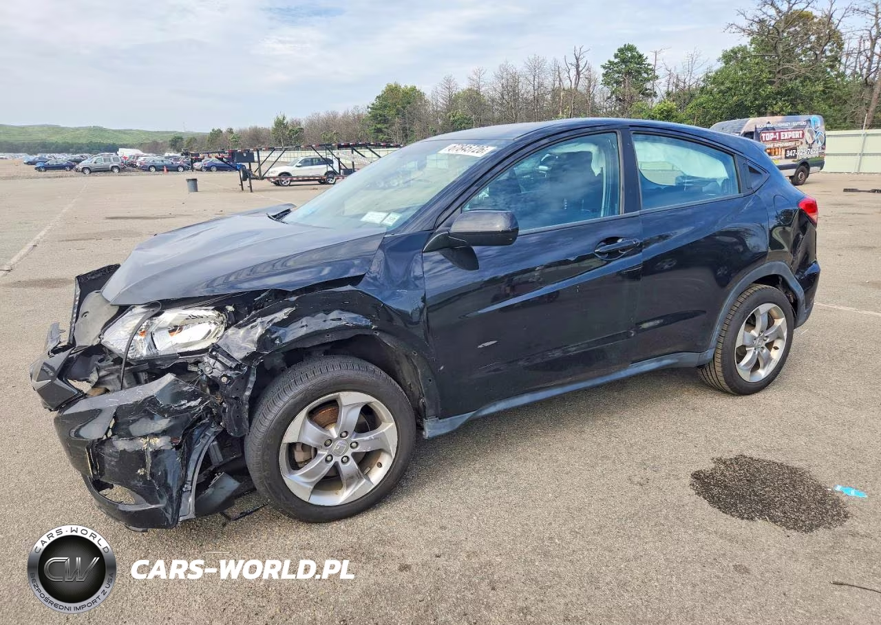 2018 Honda Hr-V Lx VIN:3CZRU6H3XJG716716 - 1