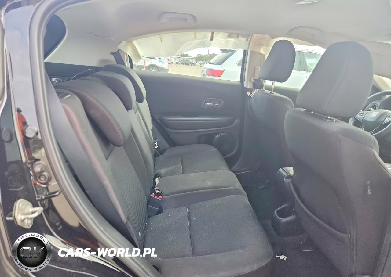 2018 Honda Hr-V Lx VIN:3CZRU6H3XJG716716 - 10