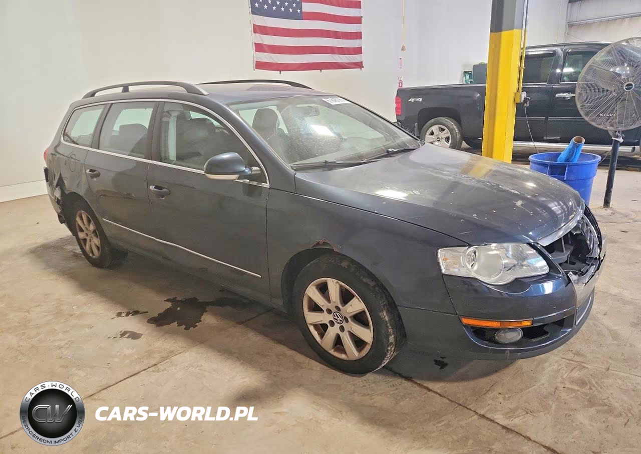 2008 Volkswagen Passat Wagon Turbo VIN:WVWXK73C08E115784 - 4
