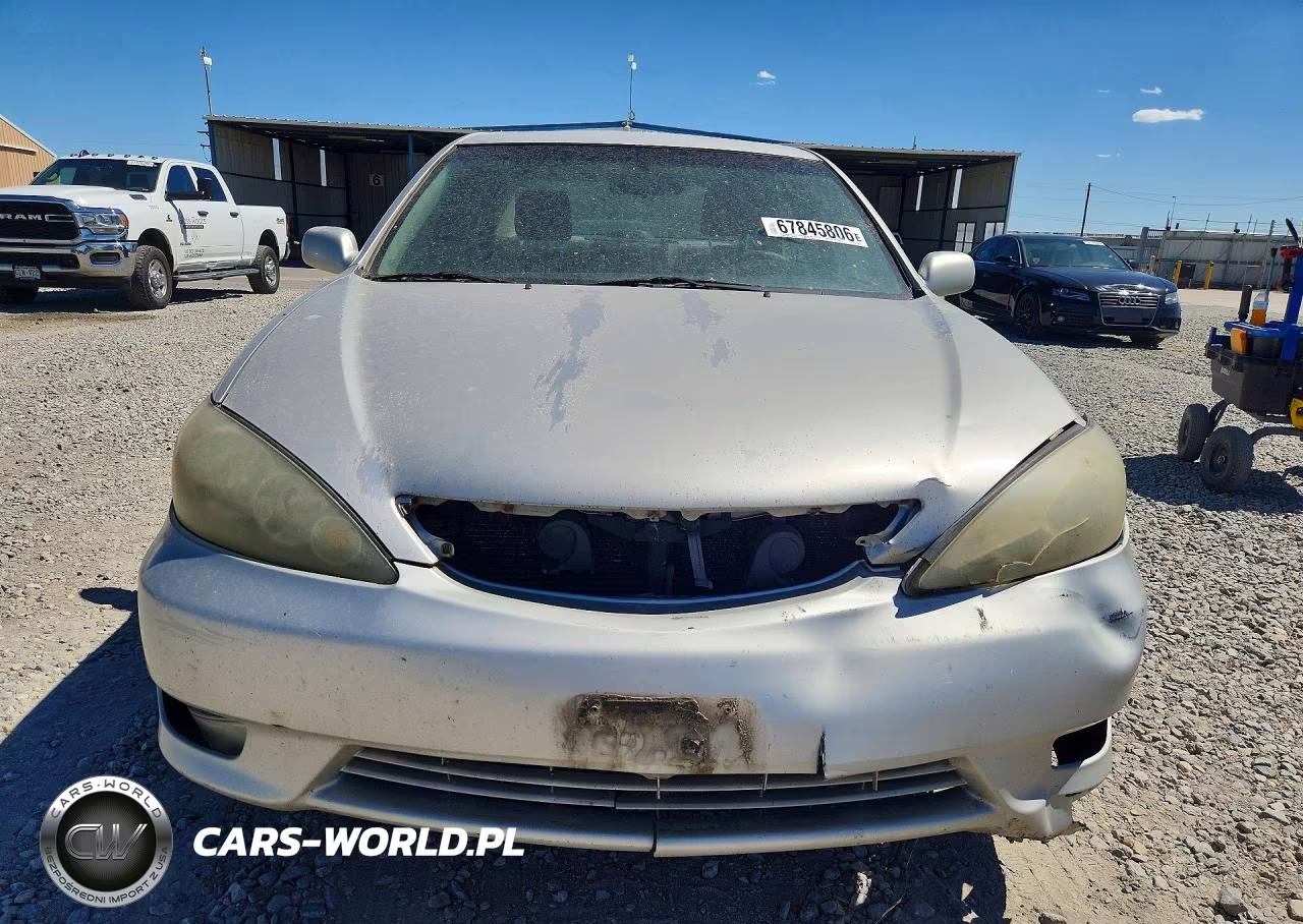 2005 Toyota Camry Se VIN:4T1BE32K45U563221 - 5