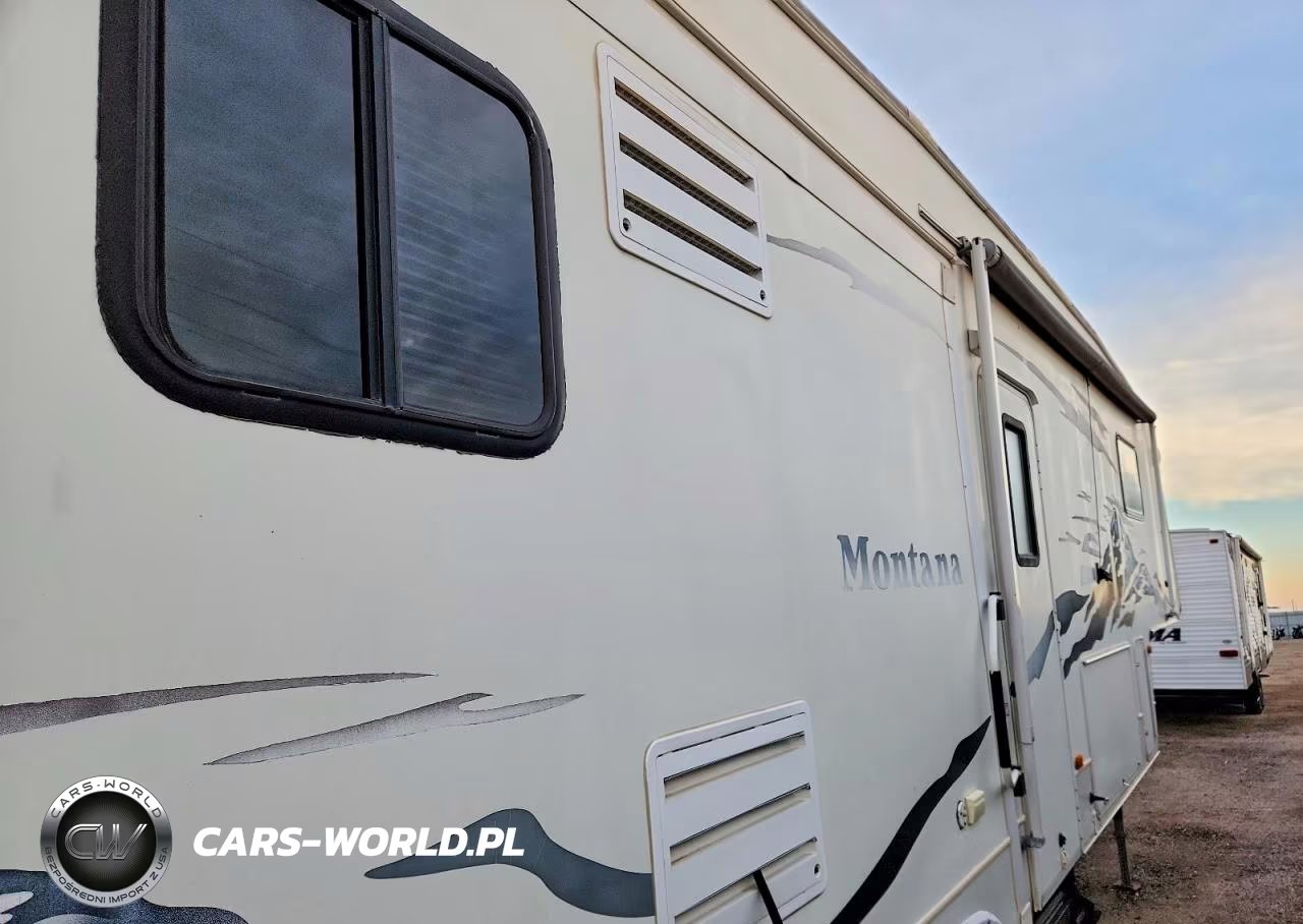 2005 Keystone Montana Camper VIN:4YDF329245D511810 - 12