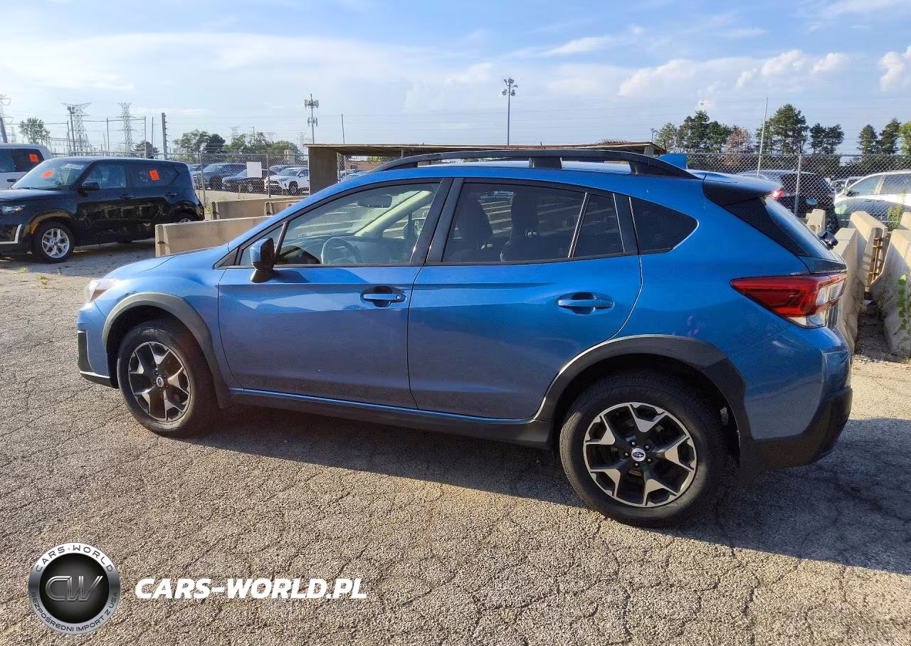 2018 Subaru Crosstrek Premium VIN:JF2GTADC4J8214591 - 2