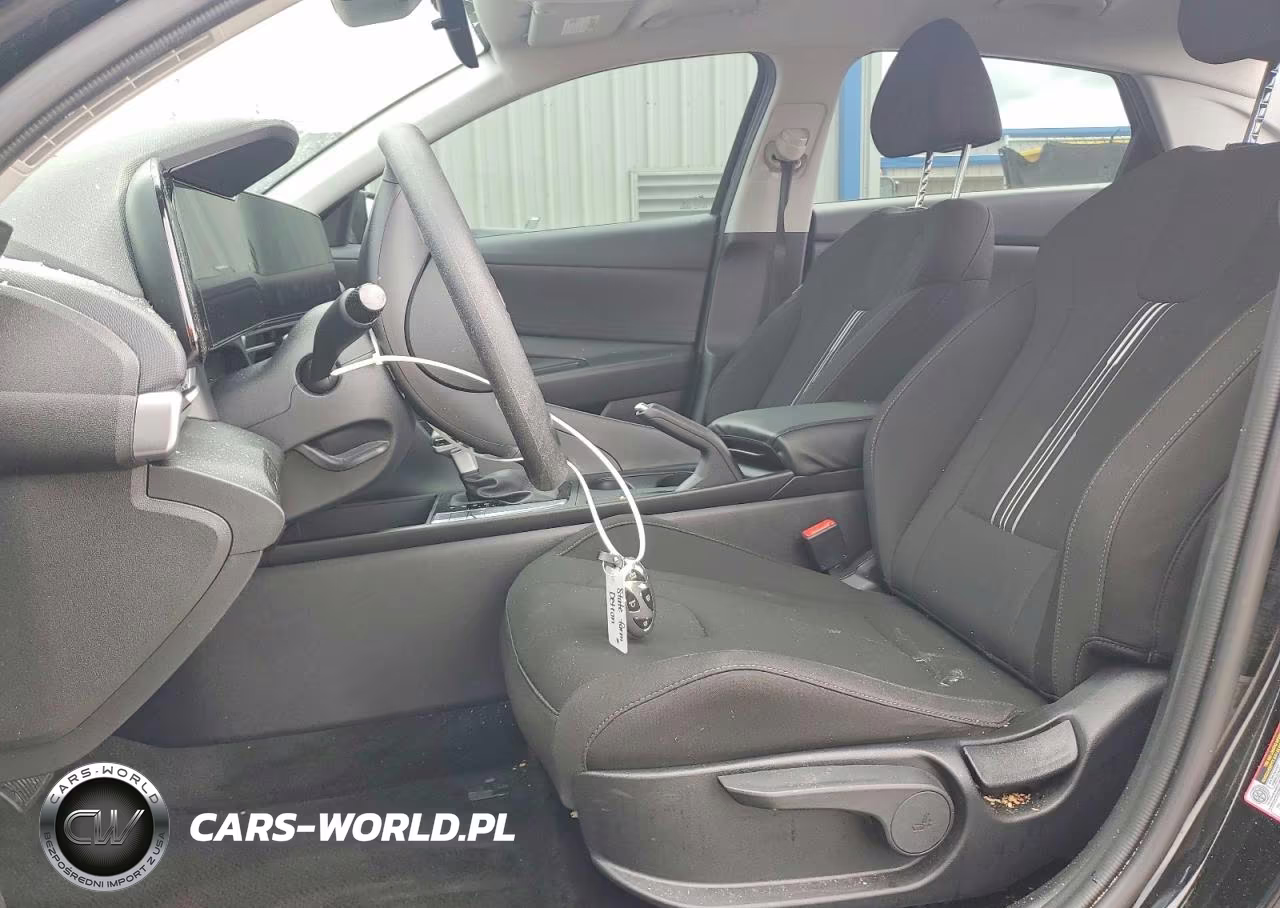 2024 Hyundai Elantra Sel VIN:KMHLM4DG7RU745040 - 7