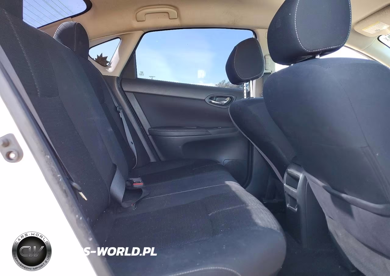 2018 Nissan Sentra S VIN:3N1AB7AP5JY209750 - 10