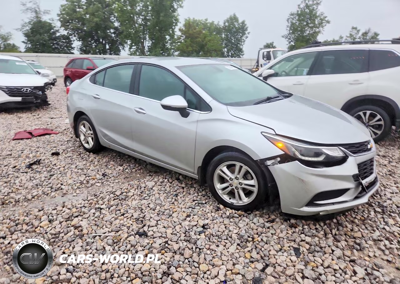 2017 Chevrolet Cruze Lt VIN:1G1BE5SM3H7190606 - 4