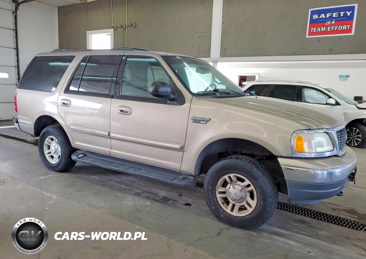 2001 Ford Expedition Xlt VIN:1FMPU16L91LB80942 - 4