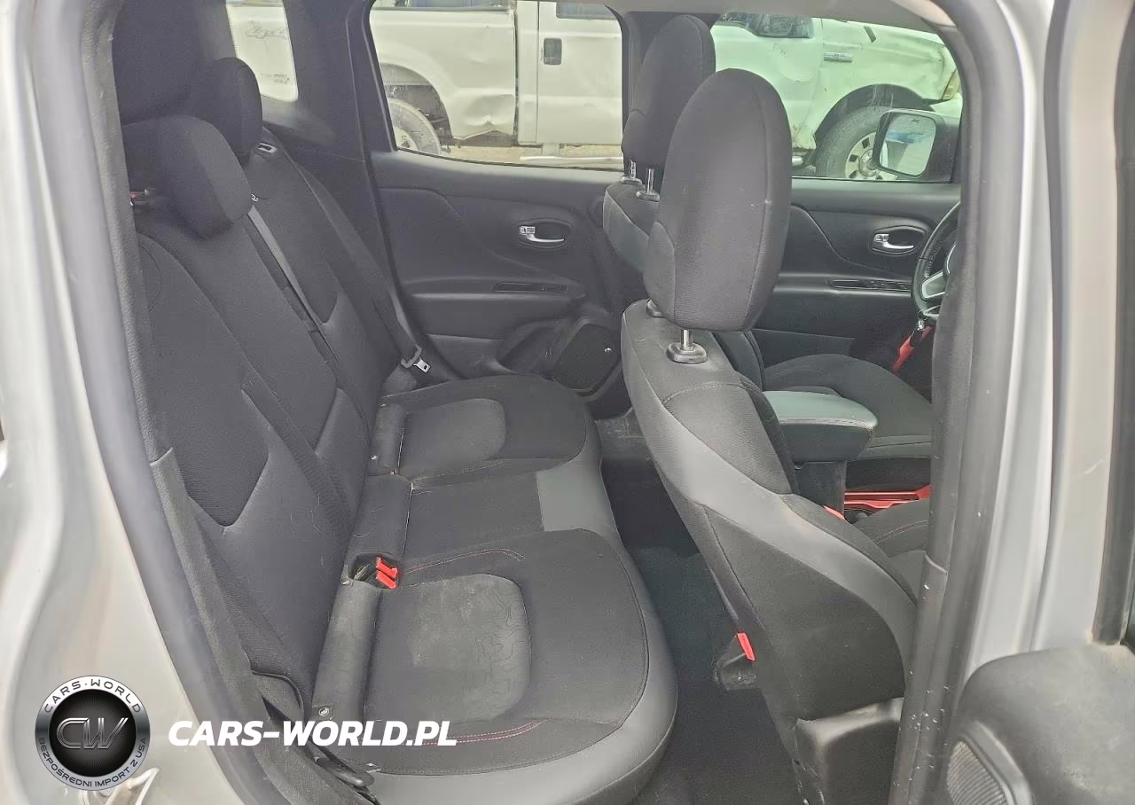 2019 Jeep Renegade Trailhawk VIN:ZACNJBC18KPK28129 - 10