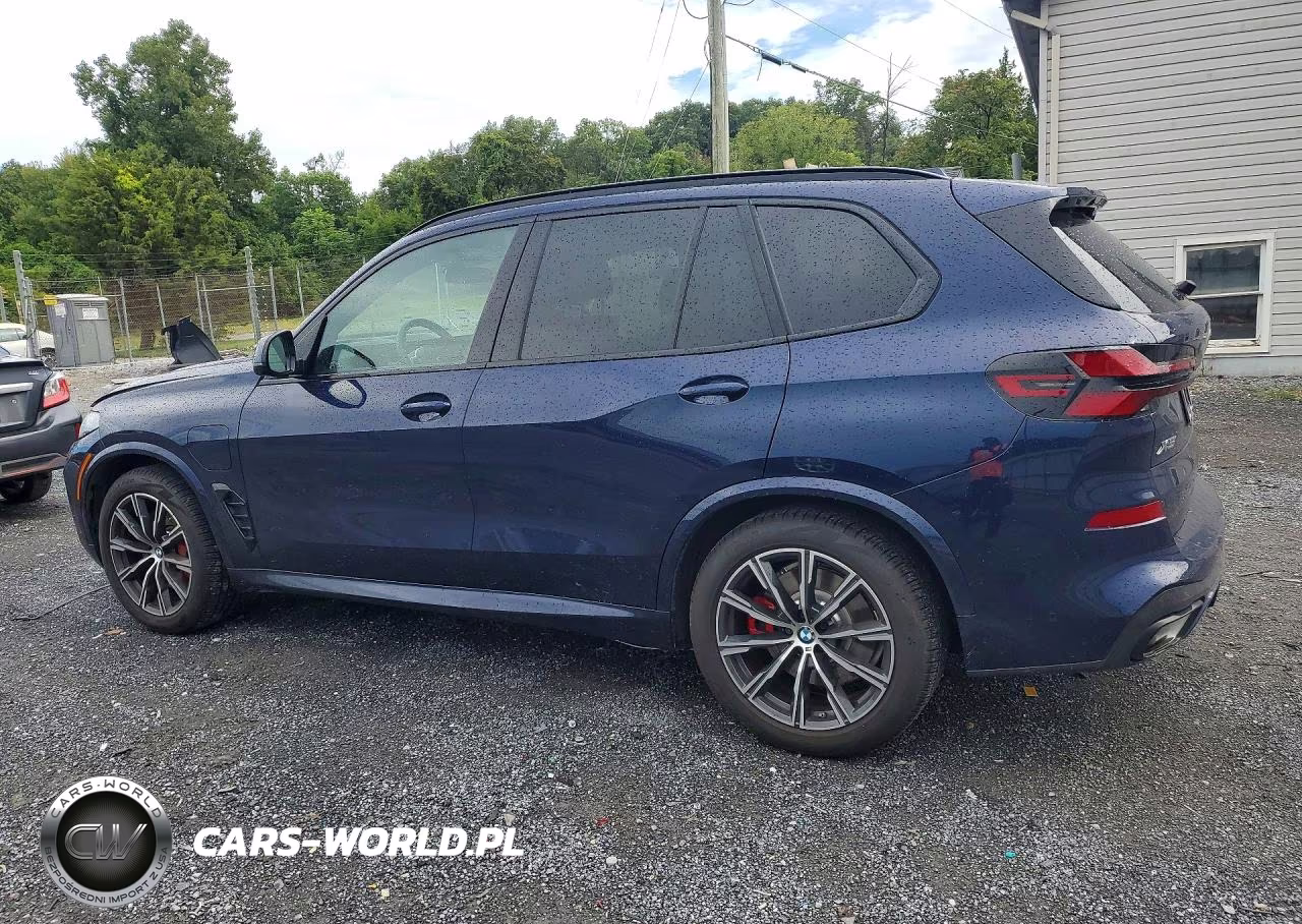 2026 BMW X5 xDrive50E VIN:5UX43EU01T9266707 - 2