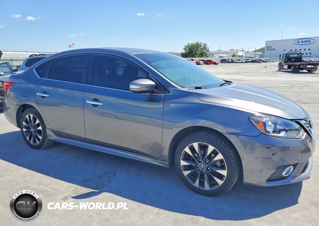 2016 Nissan Sentra Sr VIN:3N1AB7AP2GY220228 - 4