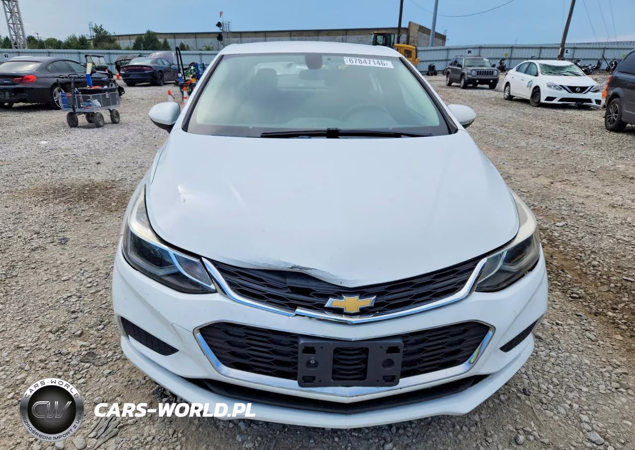 2017 Chevrolet Cruze Lt VIN:1G1BE5SM6H7129671 - 5