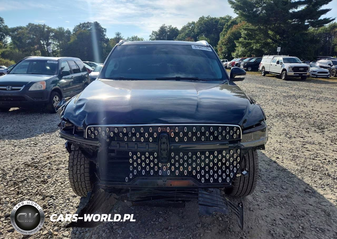 2026 Lincoln Navigator Reserve VIN:5LMJJ2LG9TEL00674 - 5
