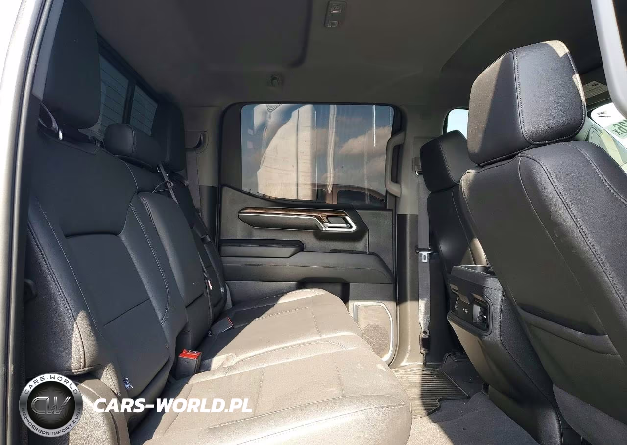 2024 Chevrolet Silverado K1500 Rst VIN:2GCUDEED7R1167603 - 10