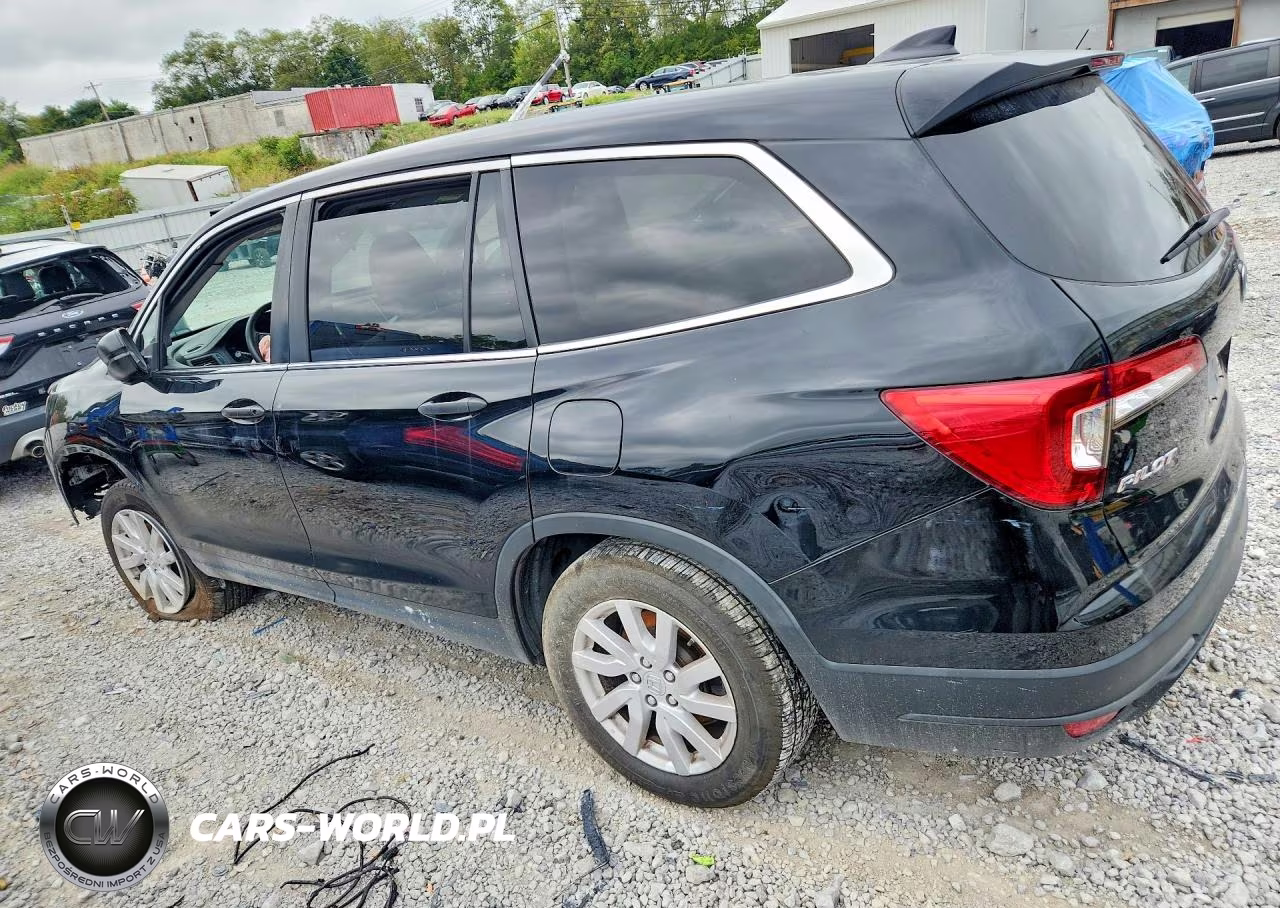 2021 Honda Pilot Lx VIN:5FNYF6H11MB012778 - 2