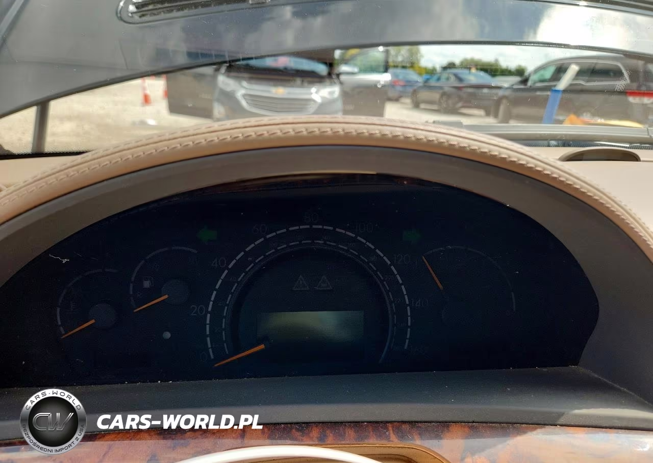 2001 Mercedes-Benz S 600 VIN:WDBNG78J21A205143 - 9