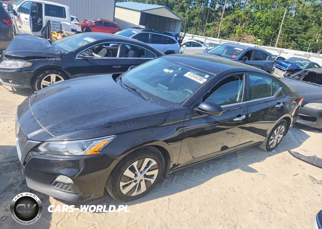 2019 Nissan Altima S