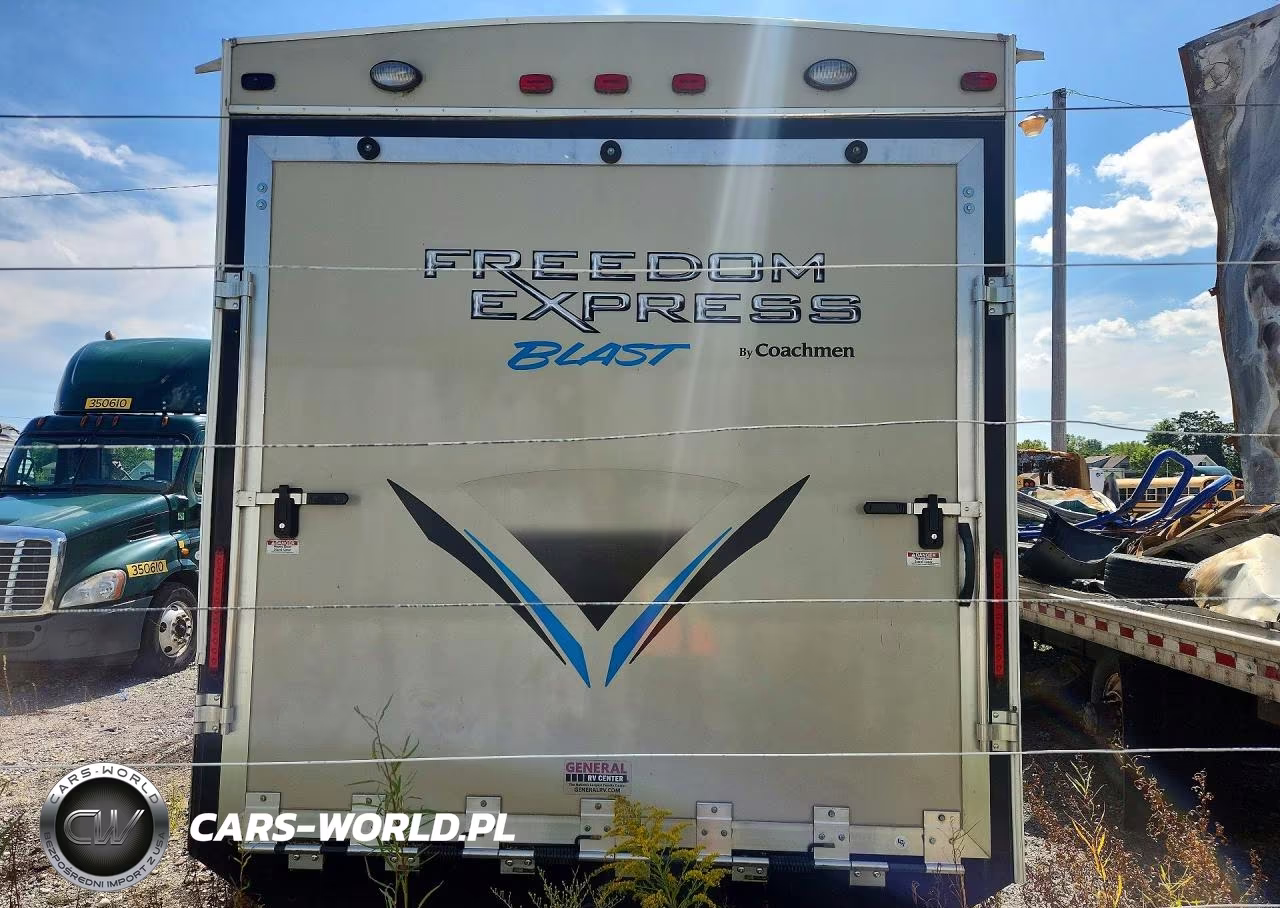 2018 Forest River Freedom Express Camper VIN:5ZT2FEVB1JS031342 - 6