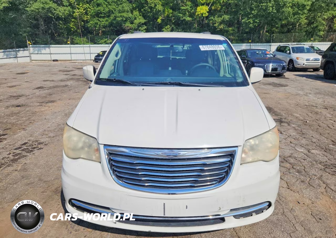 2012 Chrysler Town & Country Touring VIN:2C4RC1BG1CR212981 - 5