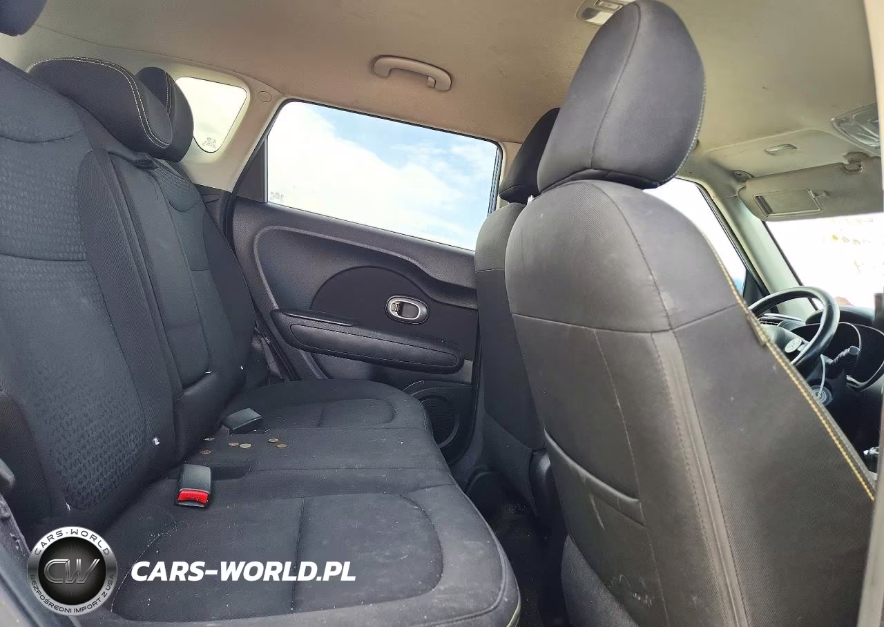 2016 Kia Soul + VIN:KNDJP3A55G7349992 - 10
