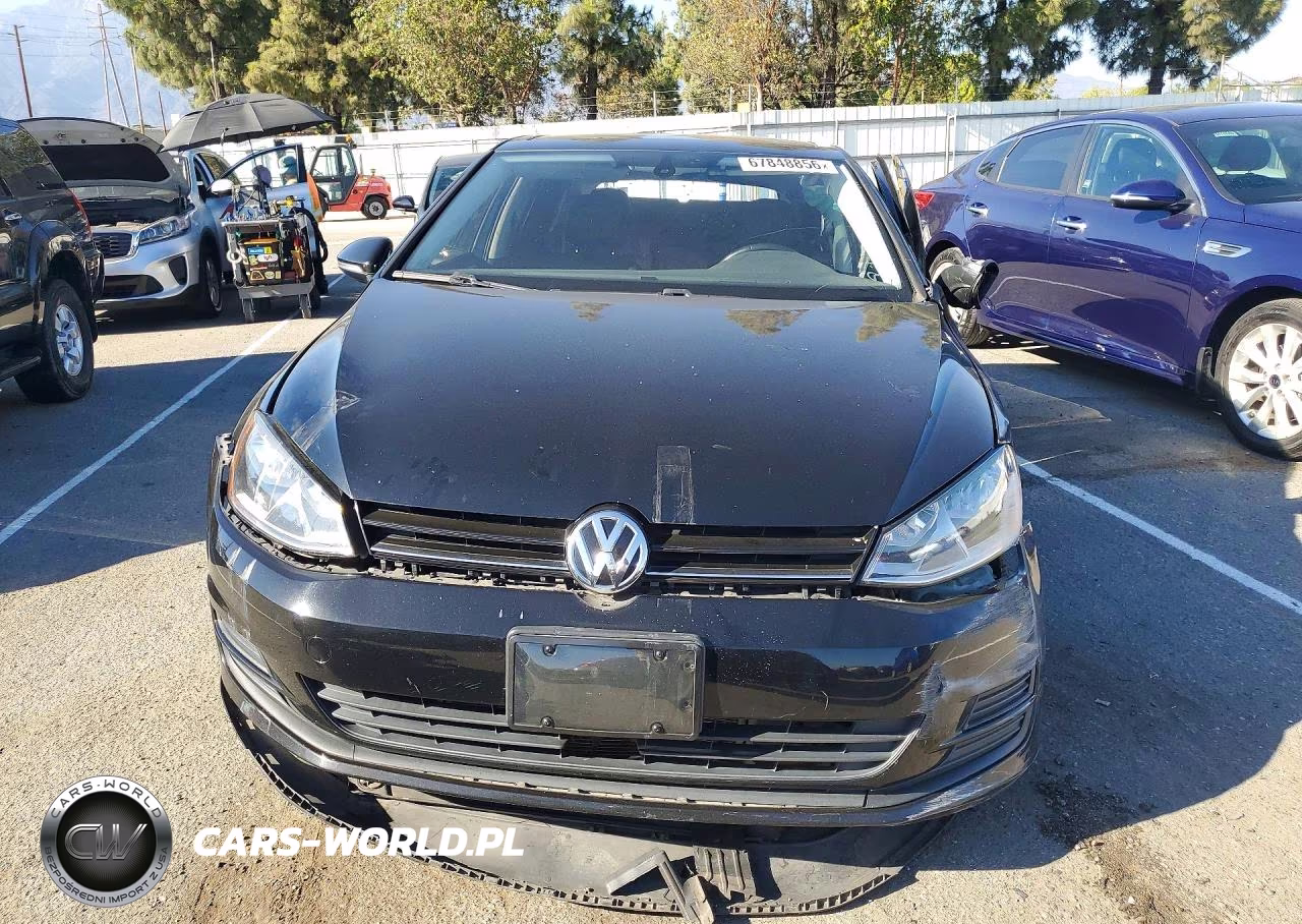 2017 Volkswagen Golf S VIN:3VW217AU2HM071867 - 5