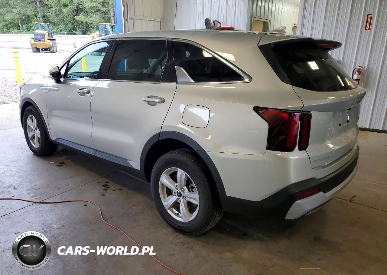 2026 Kia Sorento Lx VIN:5XYRG4JC8TG434085 - 2